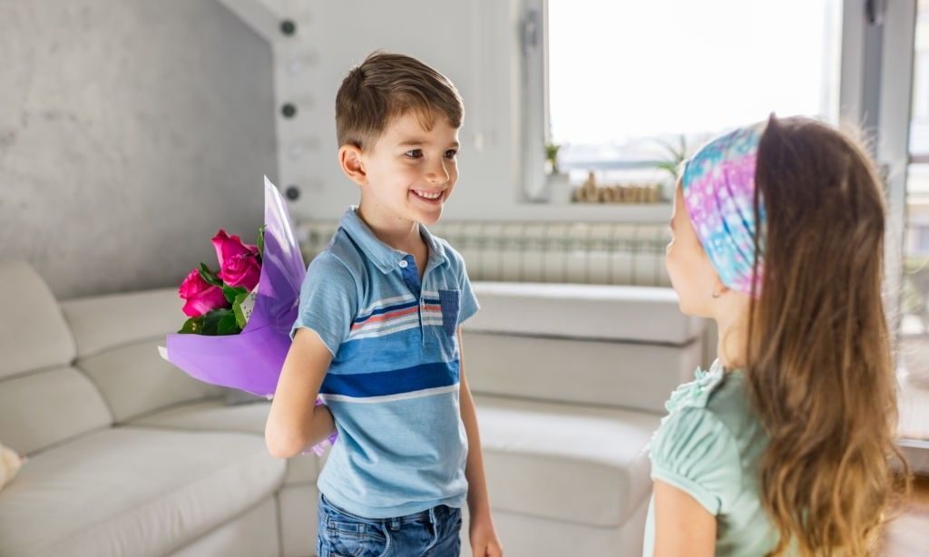 شعر برای روز خواهر + مجموعه اشعار کوتاه و بلند در وصف خواهر و برای خواهر
