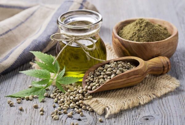 تمام فواید "روغن شاهدانه" برای سلامت بدن و خواص ویژه این روغن مفید