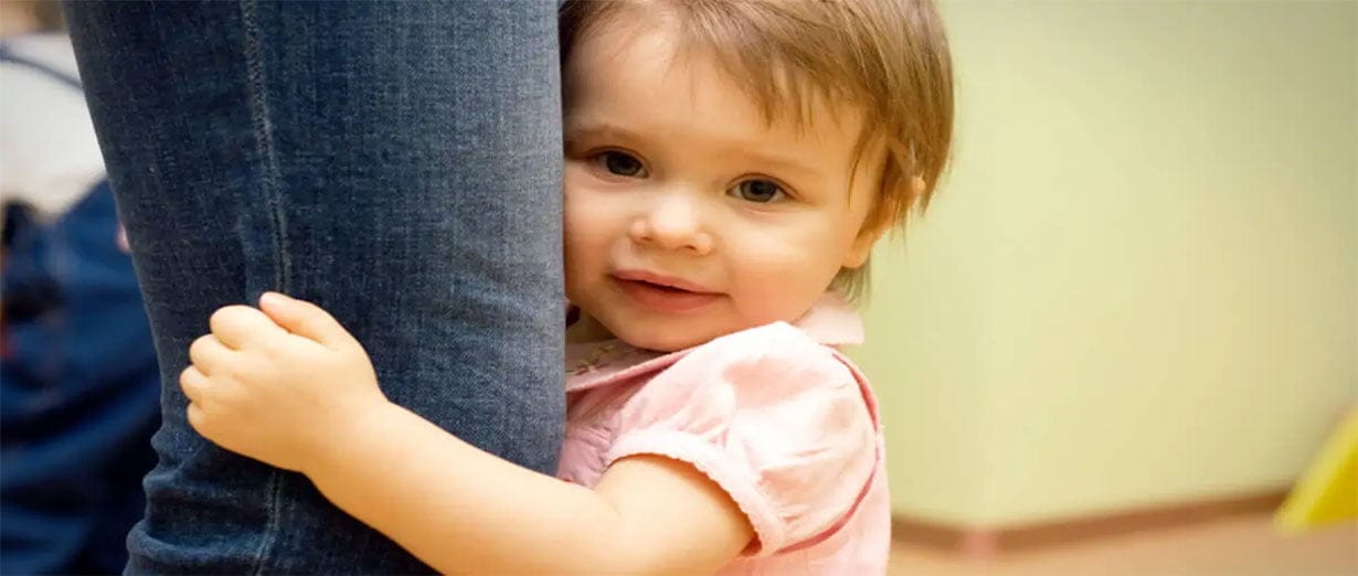 احساس غریبگی نوزاد؛ همه چیز درباره غریبگی کردن نوزادان
