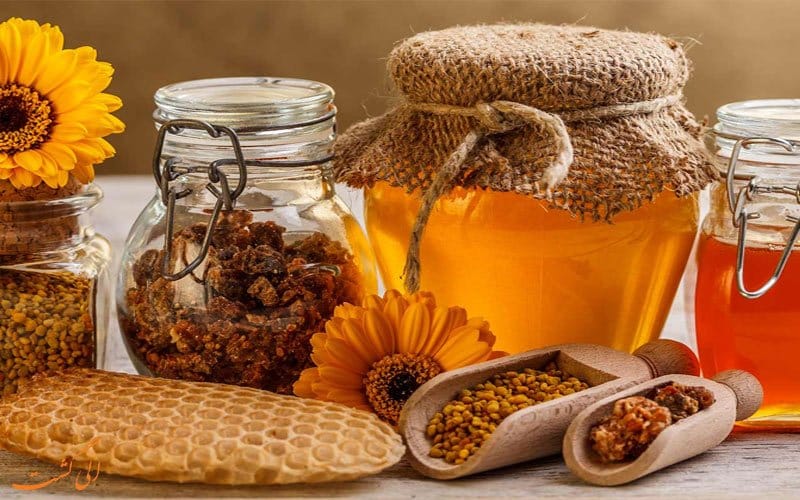 خواص عسل؛ تمام خاصیت های عسل و درمان بیماری ها و فواید بی انتها
