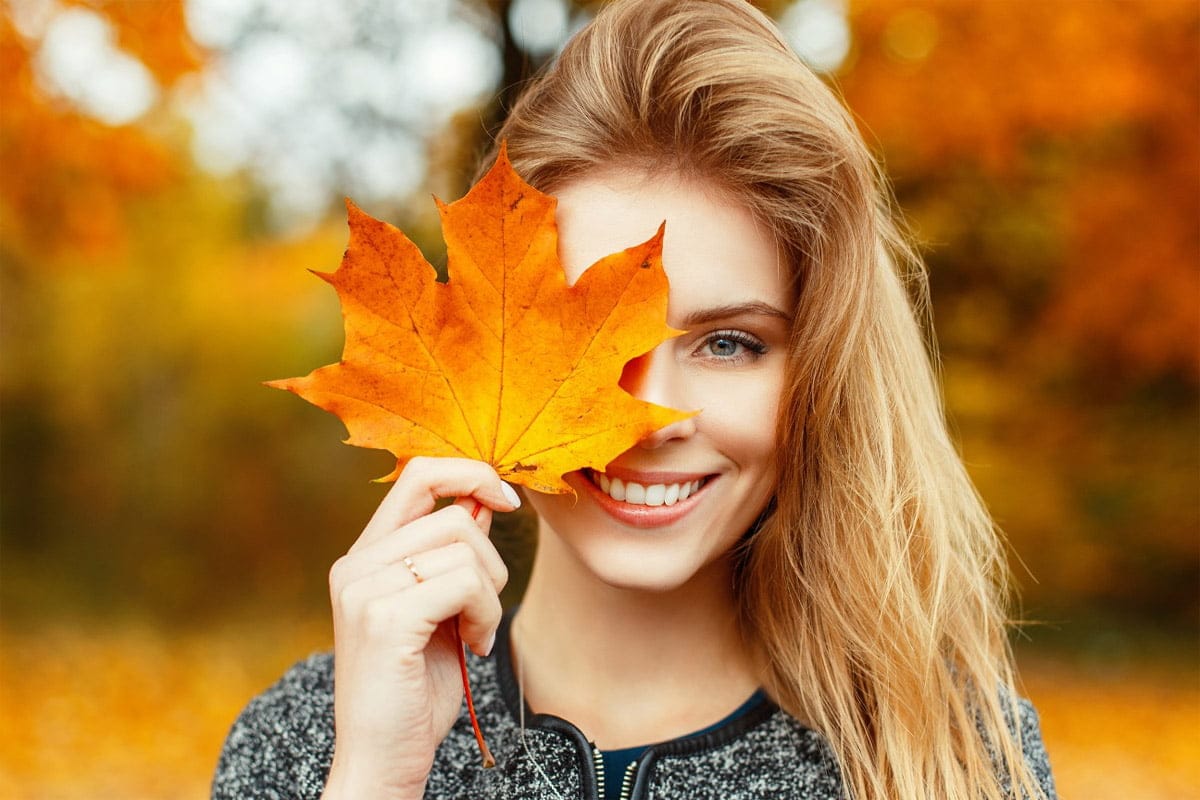 مراقبت مو در پاییز؛ از تغذیه مناسب تا استفاده از کلاه و ماساژ مو