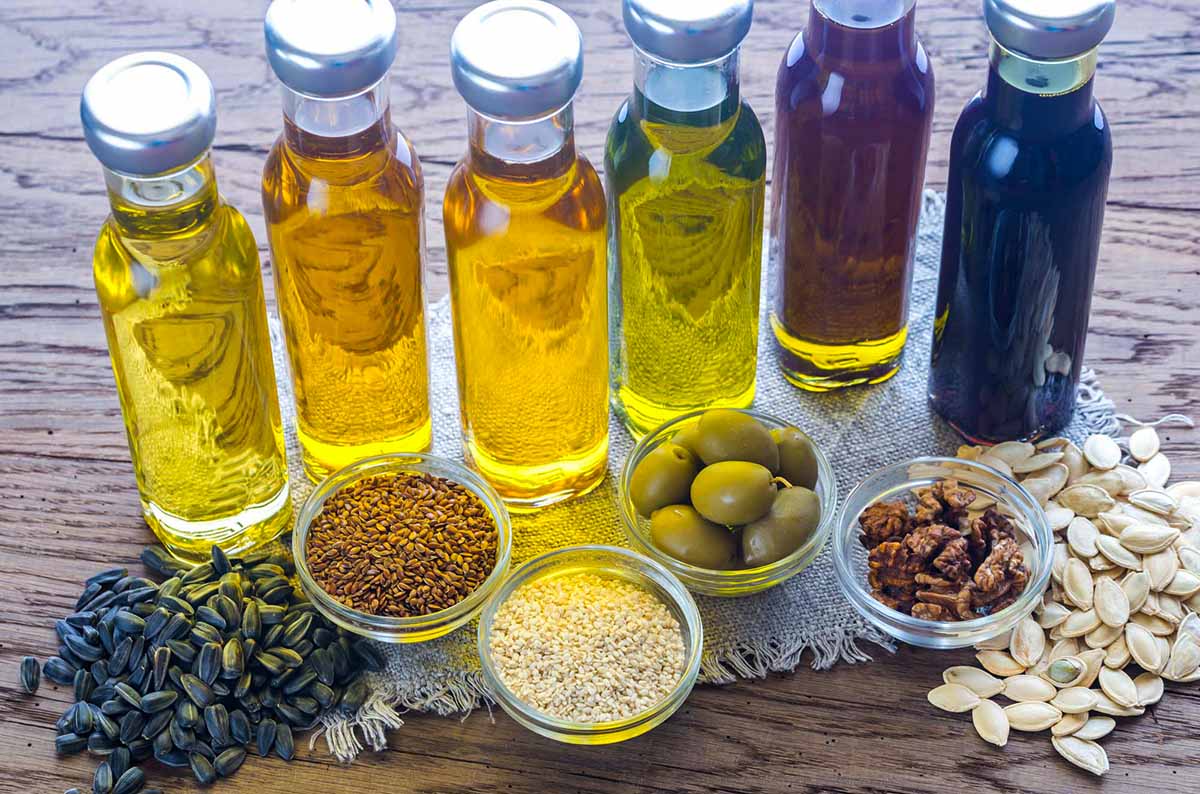 انواع روغن های سالم برای پخت و پز؛ معرفی انواع روغن و مزایای آنها