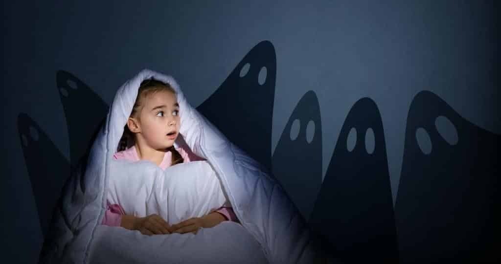 دلیل دیدن خواب های ترسناک؛ تاثیر تجربیات و اتفاقات زندگی برای کابوس دیدن