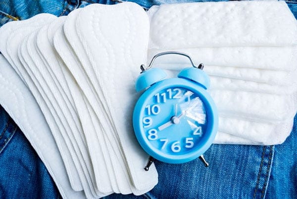 دلایل عقب افتادن پریود؛ بیماری ها و داروهای موثر بر تاخیر پریودی و درمان آن دلایل عقب افتادن پریود؛ بیماری ها و داروهای موثر بر تاخیر پریودی و درمان آن