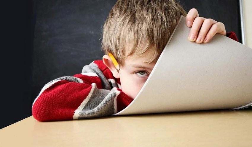 اختلال کم توجهی بیش فعالی (ADHD) ؛ نحوه تشخصی، درمان و انواع این اختلال