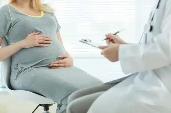 بهترین و بدترین سن بارداری؛ عوارض باردار شدن در سن پایین و یا سنین بالا