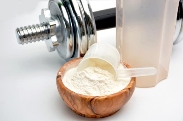 مکمل پروتئین وی (Whey Protein) چیست چه مزایایی دارد و چطور استفاده می شود؟