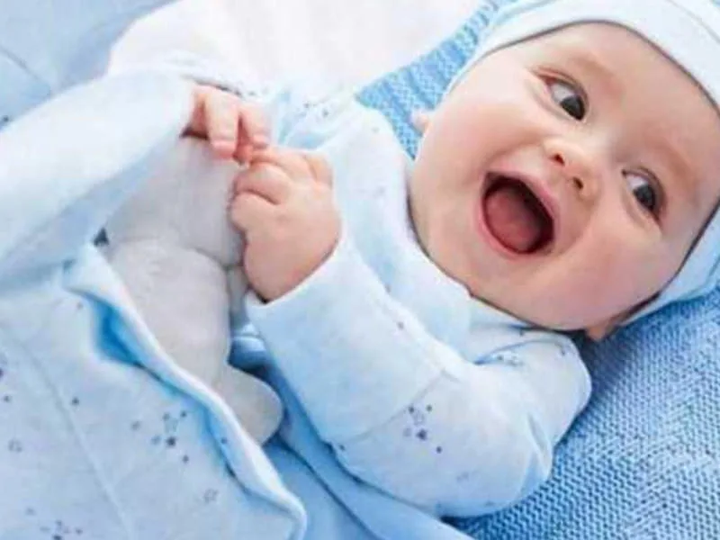 کپشن نوزاد پسر؛ جملات زیبا در وصف فرزند پسر