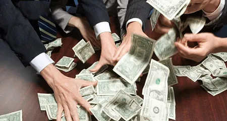 متن درباره انسان زیاده خواه و حریص؛ جملات سنگین درباره طمع کردن