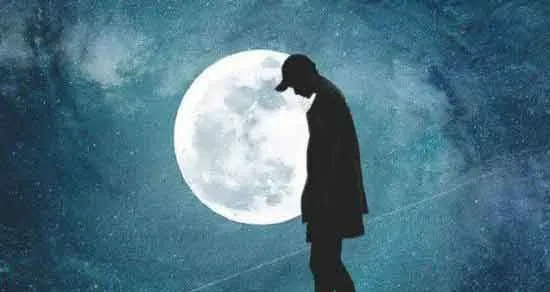 جملات درباره پوچی دنیا؛ شعر و متن سنگین بی اهمیتی روزگار و دنیا