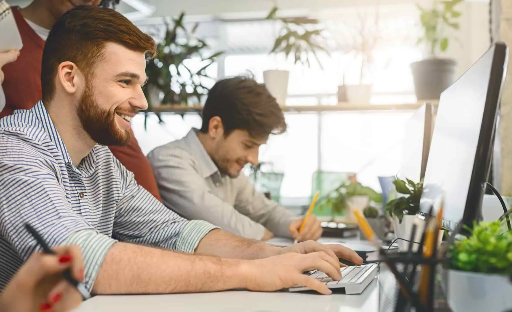 متن درباره لذت بردن از کار؛ جملات انگیزه دهنده برای شغل و کار کردن