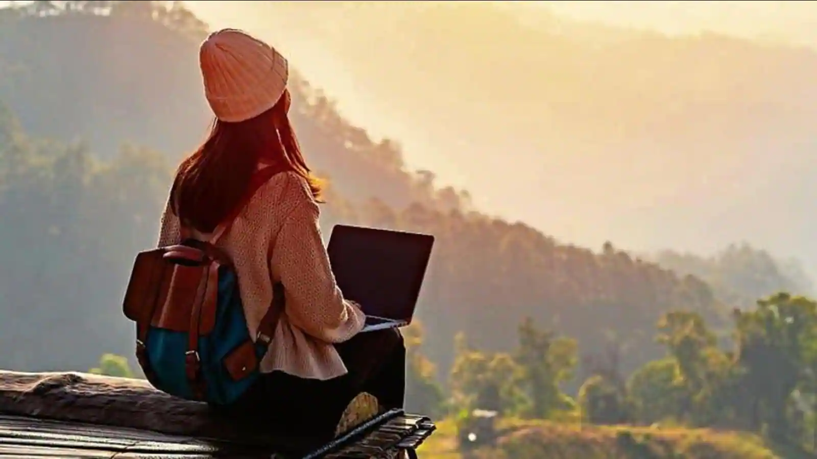 شعر سفر + اشعار زیبا در مورد سفر کردن با شعرهای کوتاه و بلند زیبا