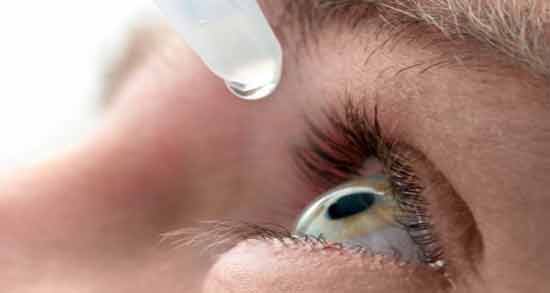آیا ریختن گلاب در چشم ضرر دارد ؛ همه چیز درباره مضرات ریختن گلاب در چشم