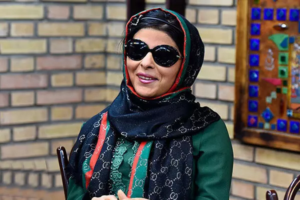 اشعار مریم حیدرزاده؛ گزیده اشعار، ترانه ها و دو بیتی های این شاعر روشندل