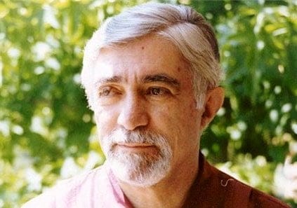 اشعار نادر نادرپور؛ مجموعه شعر عاشقانه این شاعر درباره زندگی