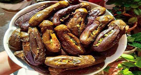 ایا ترشی بادمجان چاق کننده است ؛ تاثیر خوردن ترشی بادمجان برای افرایش وزن