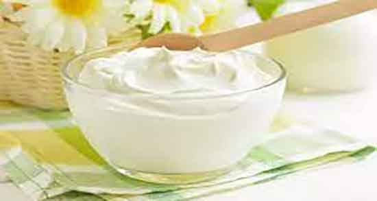 با ماست چی بخوریم ؛ تاثیر مصرف ماست برای ماسک صورت و بدن