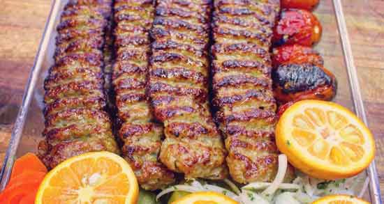 برای آبدار شدن کباب کوبیده ؛ فوت و فن هایی برای درست کردن کباب کوبیده آبدار