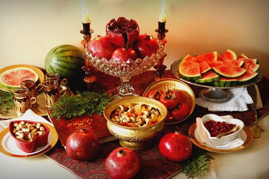 تبریک شب یلدا به معلم و استاد؛ جملات رسمی و صمیمانه جدید تقدیم به آموزگار