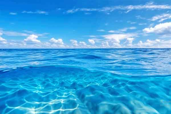 تعبیر خواب آب زیاد + معنی آب زیاد در خواب های ما چیست
