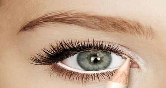 تعبیر خواب آرایش چشم زن ، معنی آرایش چشم زن در خواب های ما چیست