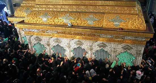 تعبیر خواب بوسیدن ضریح امام رضا معنی بوسیدن ضریح امام رضا در خواب چیست