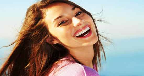 تعبیر خواب خنده زن معنی خنده زن در خواب های ما چیست
