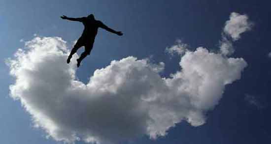 تعبیر خواب راه رفتن روی ابر سفید ، معنی راه رفتن روی ابر سفید در خواب های ما چیست