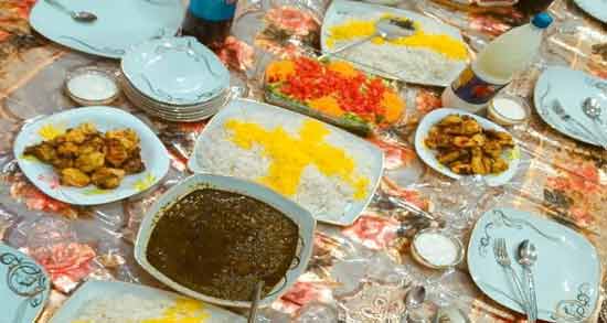 تعبیر خواب سفره انداختن برای مهمان معنی سفره انداختن برای مهمان در خواب های ما چیست