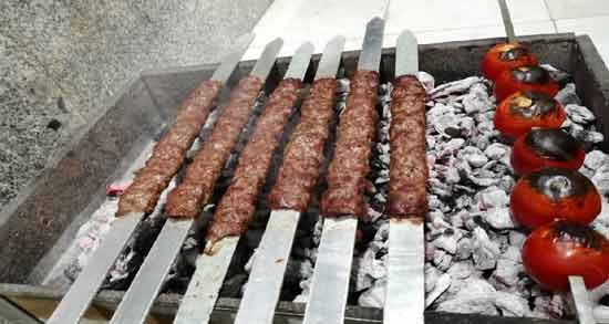 تعبیر خواب سیخ زدن گوشت ، معنی سیخ زدن گوشت در خواب های ما چیست