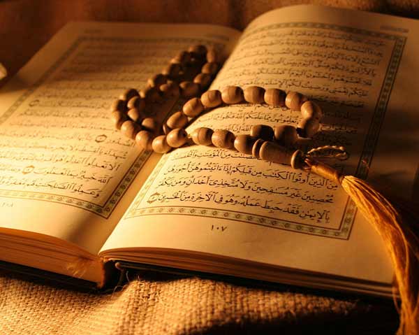 تعبیر خواب قران خواندن مرده برای مرده + معنی قران خواندن مرده برای مرده در خواب چیست