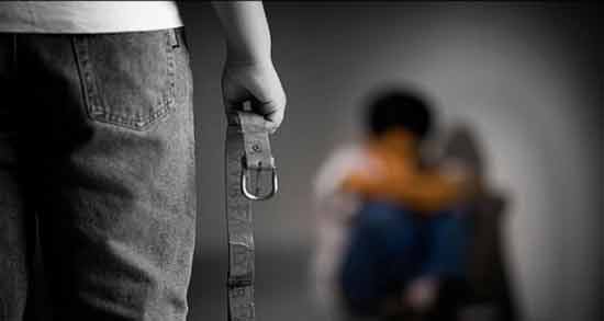 تعبیر خواب کتک خوردن از زن غریبه معنی کتک خوردن از زن غریبه در خواب های ما چیست