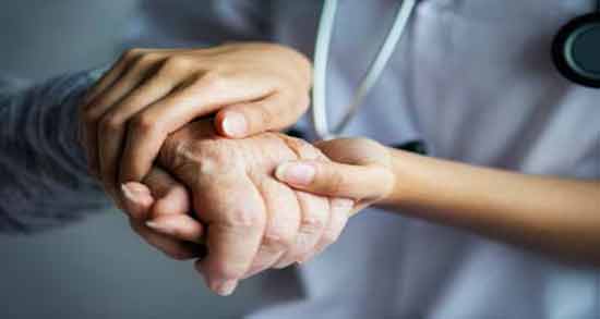 تعبیر خواب کمک خواستن پیرزن معنی کمک خواستن پیرزن در خواب های ما چیست