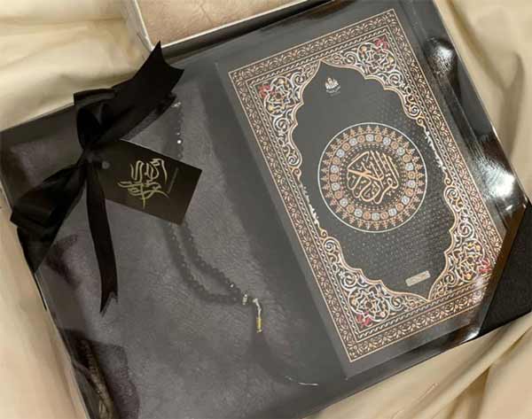 تعبیر خواب گرفتن قران به عنوان هدیه + معنی گرفتن قران به عنوان هدیه در خواب چیست