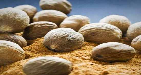 خواص جوز هندی برای رحم نی نی سایت ؛ درمان بیماری های رحم با مصرف جوز هندی