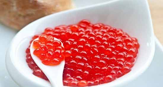 خواص خاویار برای زیبایی ؛ جفظ شادابی و زیبایی پوست با خوردن خاویار