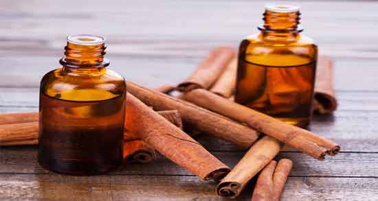 خواص روغن دارچین برای ماساژ ؛ استفاده از روغن دارچین برای کاهش دردهای مفصلی