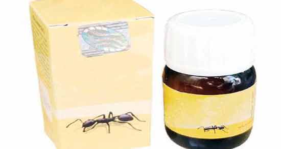 خواص روغن مورچه برای نوزاد ؛ آیا می توان برای نوزاد از روغن مورچه استفاده کرد؟