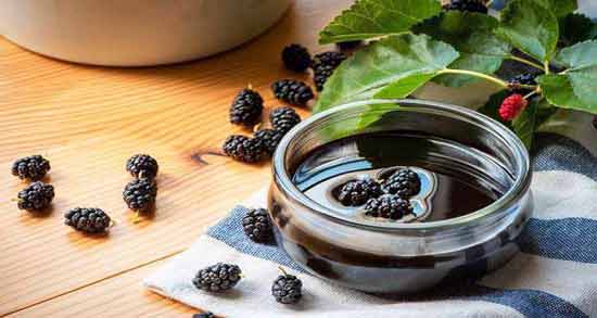 خواص شیره توت برای کبد چرب ؛ خاصیت خوردن شیره توت برای درمان بیماری کبد چرب