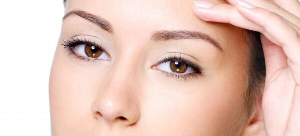 دلایل ایجاد پف زیر چشم و روش های درمان به صورت طبیعی دلایل ایجاد پف زیر چشم و روش های درمان به صورت طبیعی