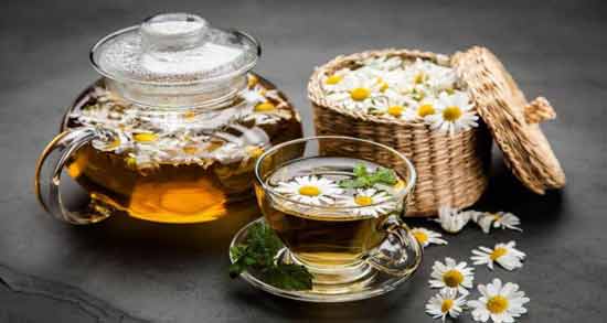 دمنوش بابونه و آویشن نی نی سایت ؛ درمان بیماری ها با خوردن دمنوش بابونه و آویشن