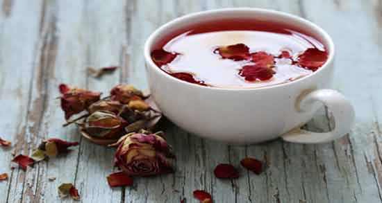 دمنوش گل محمدی و دارچین و زنجبیل برای تقویت سیستم ایمنی بدن