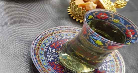 دمنوش گل گاوزبان و بابونه ؛ درمان بی خوابی با مصرف دمنوش گل گاوزبان و بابونه