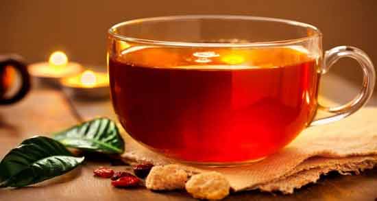 ریختن گلاب در چای ؛ آشنایی با خواص و مضرات ریختن گلاب در چای