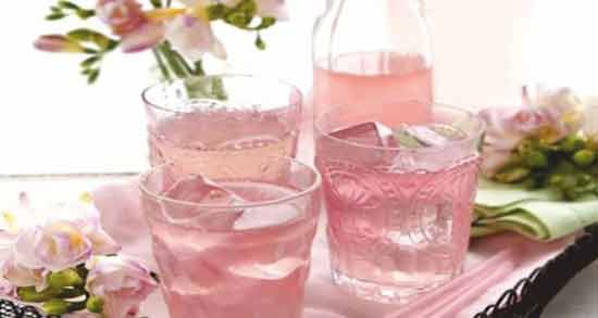 شربت گلاب برای چی خوبه ؛ برای درمان کدام بیماری مصرف شربت گلاب مفید است؟