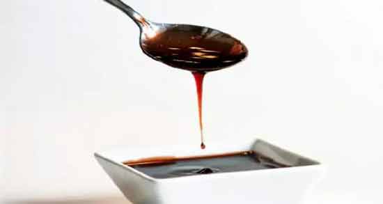 شیره توت با شیر ؛ بررسی خواص خوردن شیره توت با شیر برای سلامتی