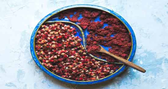 طرز استفاده سماق نکوبیده ؛ نحوه صحیح استفاده از سماق نکوبیده