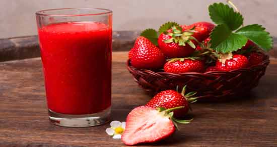 طرز تهیه آب توت فرنگی ؛ آموزش درست کردن آب توت فرنگی در منزل