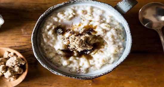 طرز تهیه اوتمیل با جو پرک ؛ دستور درست کردن اوتمیل با جو پرک