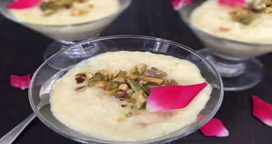 طرز تهیه حریره بادام با آرد گندم ؛ آموزش درست کردن حریره بادام با آرد گندم